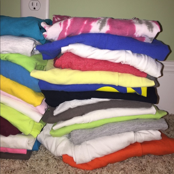 Mystery Vintage Tee Bundle!!! ๐ฎ๐ฎ๐ฎ - Picture 6 of 7