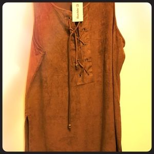 Day trip dark brown tank top