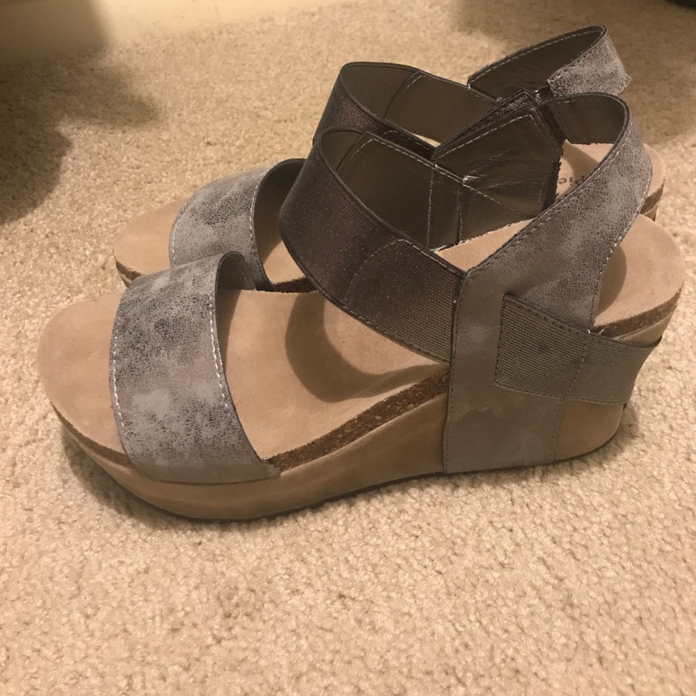 Pierre dumas wedges