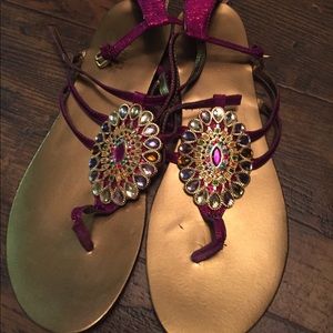 ***SOLD***Cutest Sandals EVER