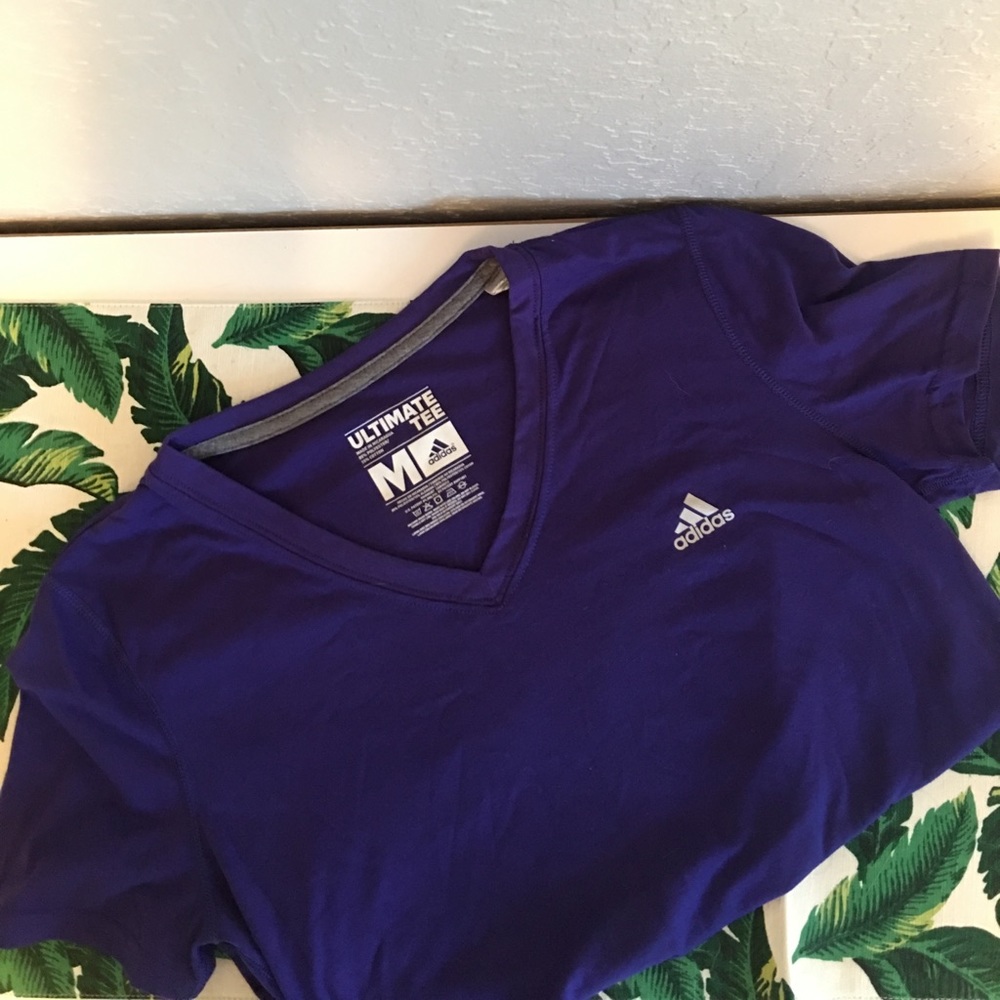 EUC Adidas Short Sleeve Tee