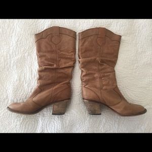 🔥Price Drop! Tan Steve Madden Cowboy Boots