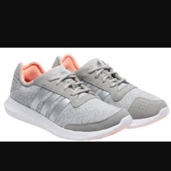 SOLD Adidas sneakers - Picture 2 of 6