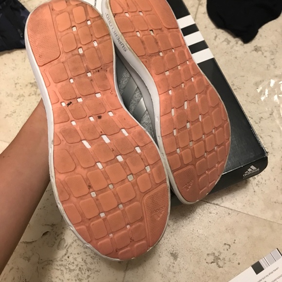 SOLD Adidas sneakers - Picture 4 of 6