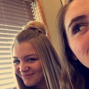 Meet your Posher, Ashleigh