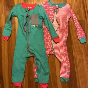 2 Children’s Place sleepers