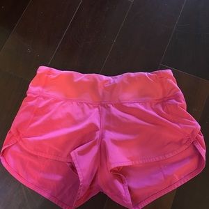 Lululemon Speed Short 2.5in Size 2 Bright Pink