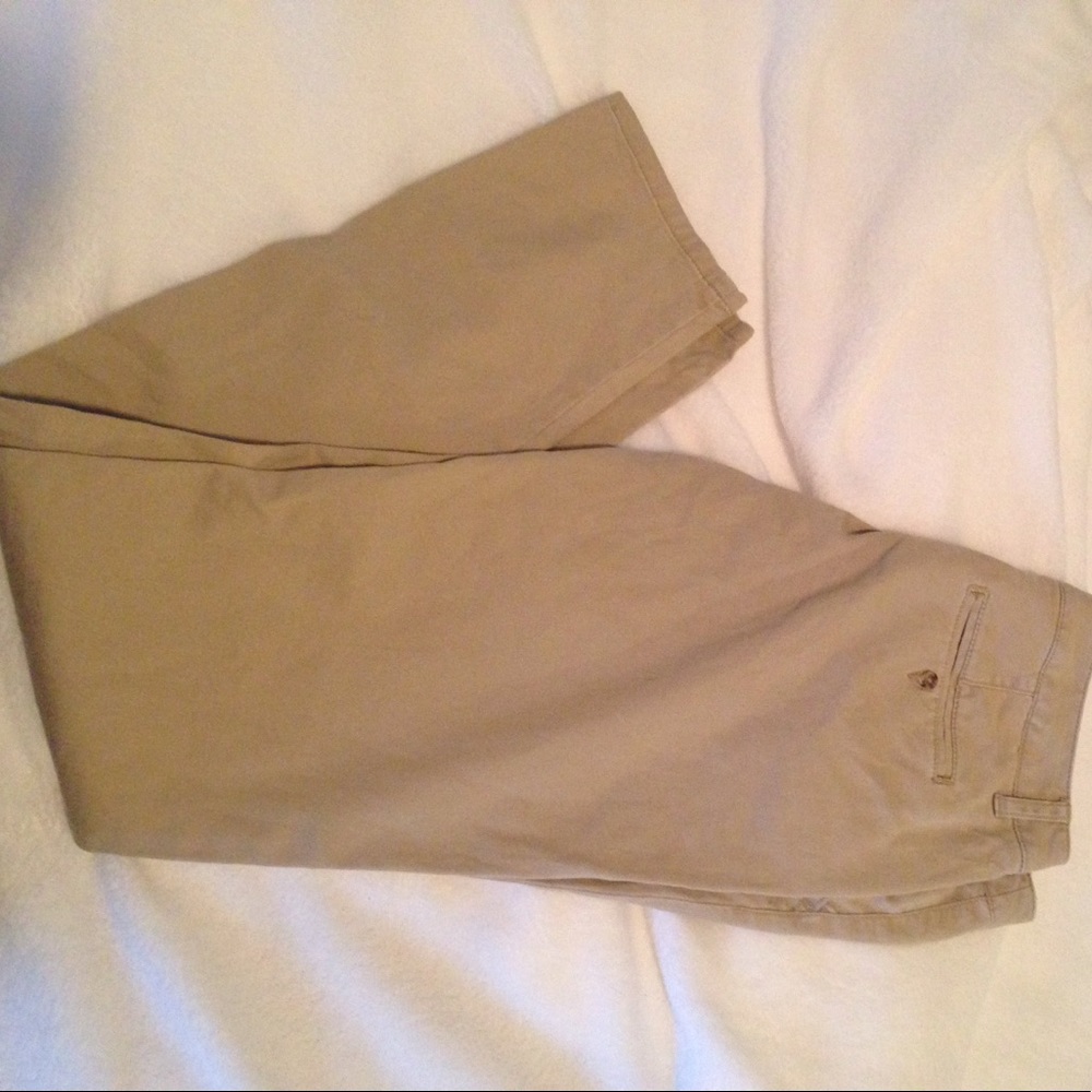 NWOT Skinny Khakis