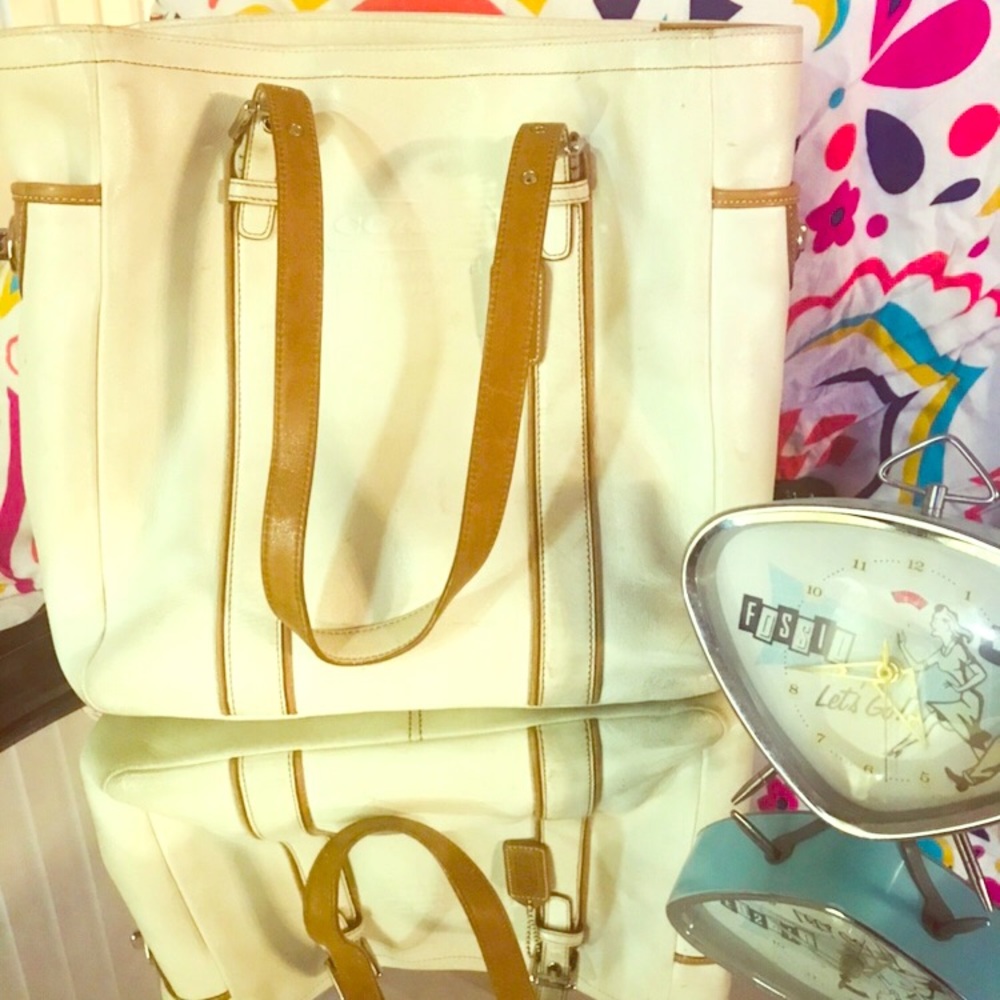 Coach bucket style bag