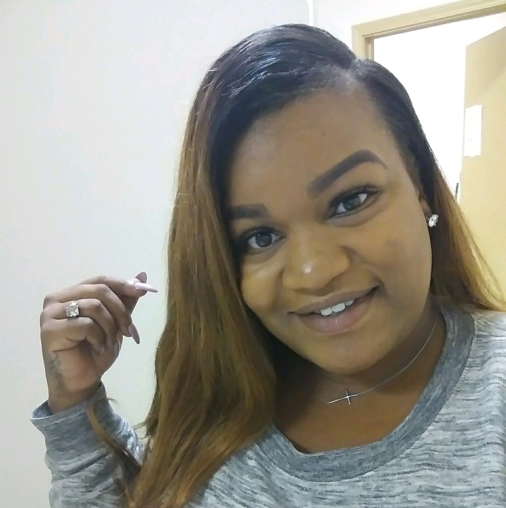 Meet your Posher, Lateena