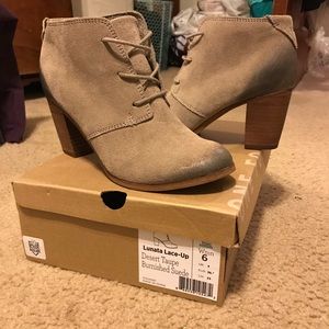 TOMS Lunata Lace Up Booties