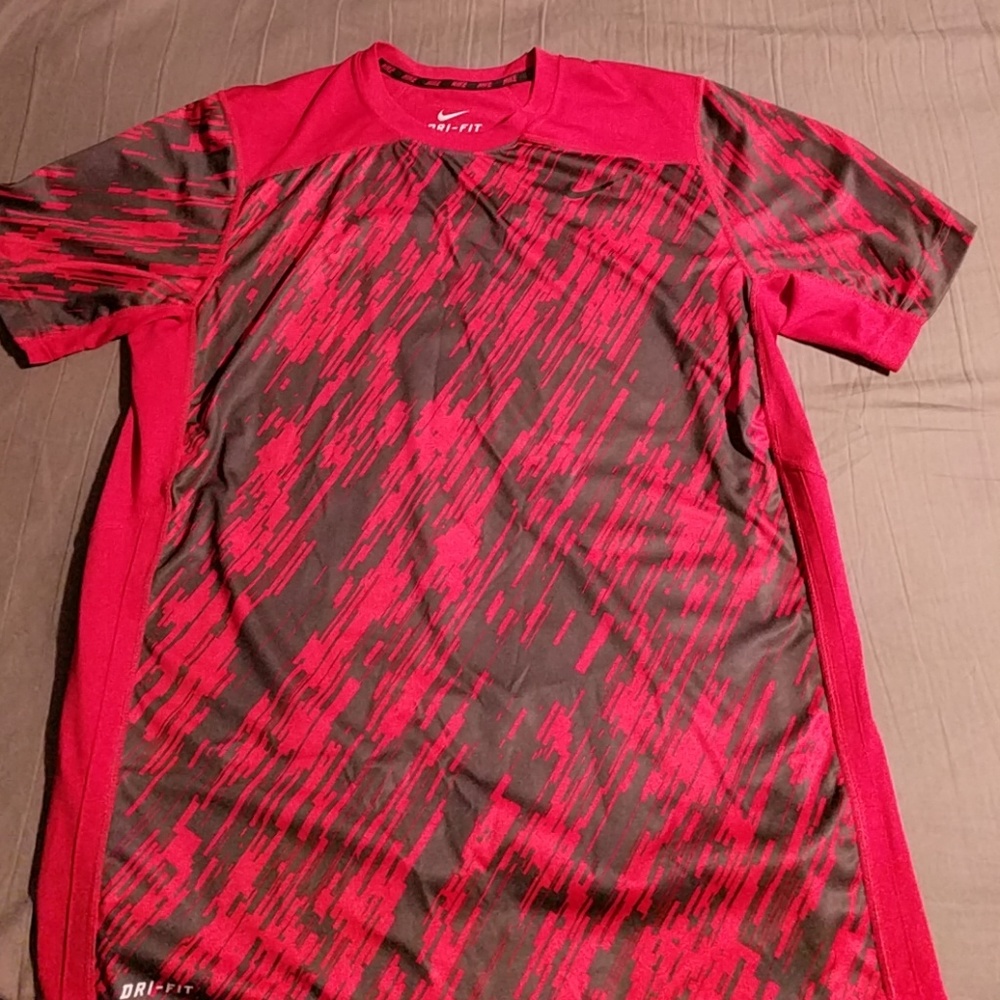 Men's Nike dri-fit digital camo