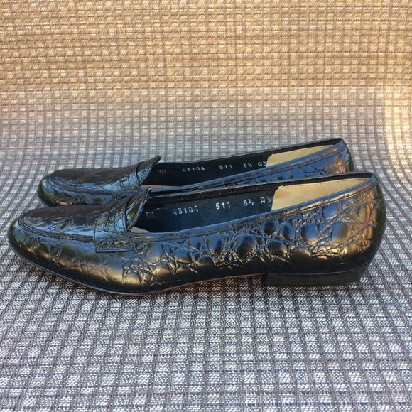 Salvatore Ferragamo Shoes - 🌺🌺Salvatore Ferragamo Loafers