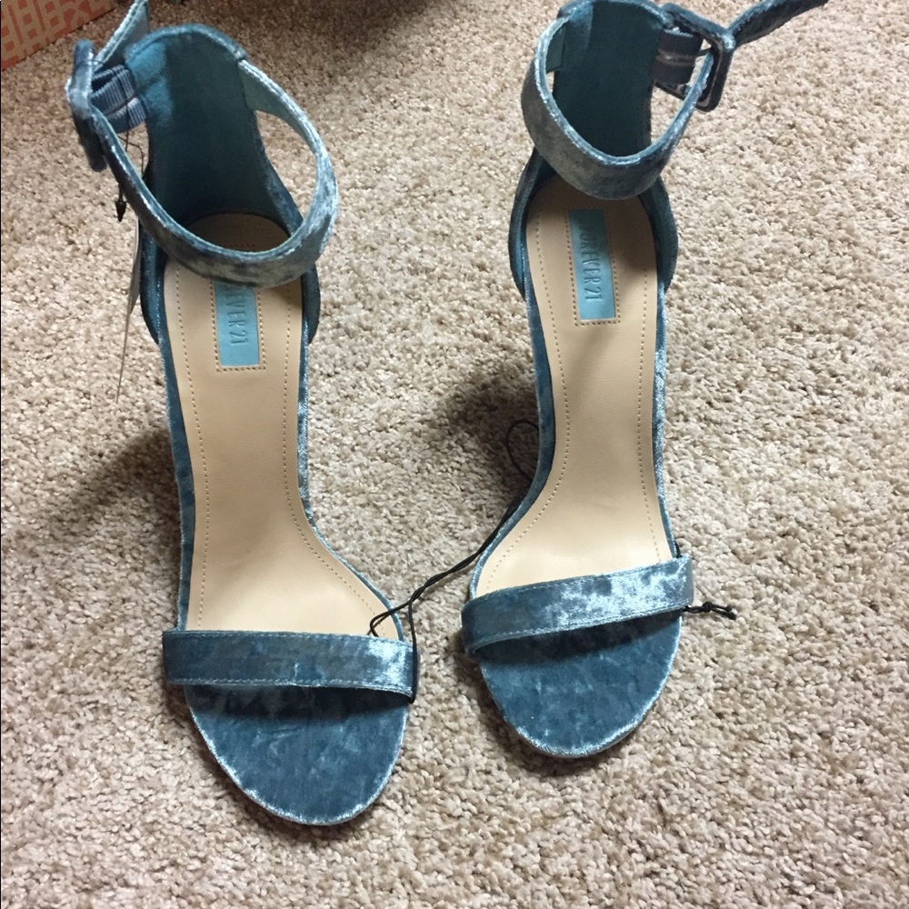 Light blue high heel