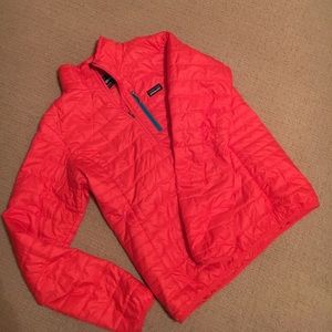 Patagonia light puff jacket