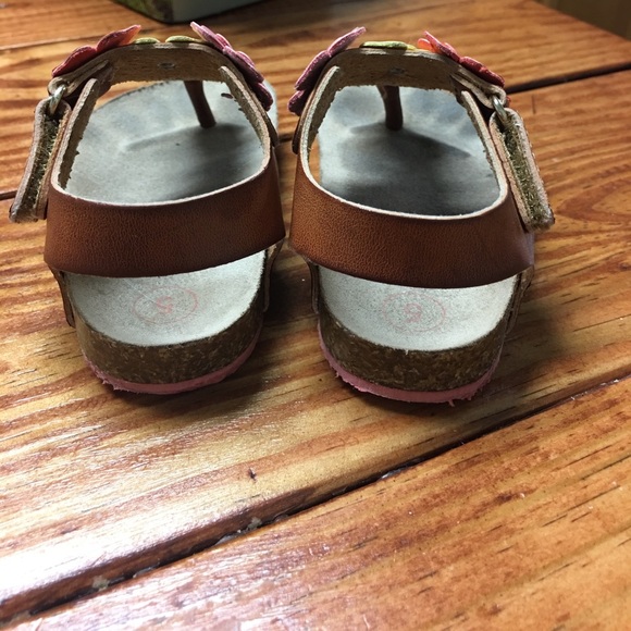 Infant Sandals - Picture 3 of 4