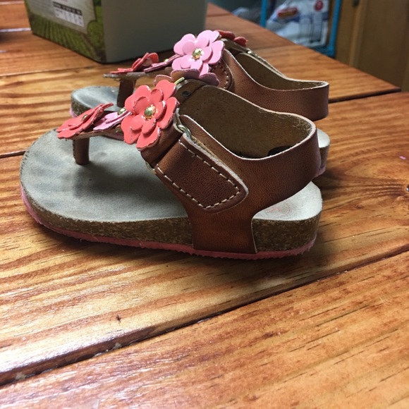 Infant Sandals - Picture 4 of 4