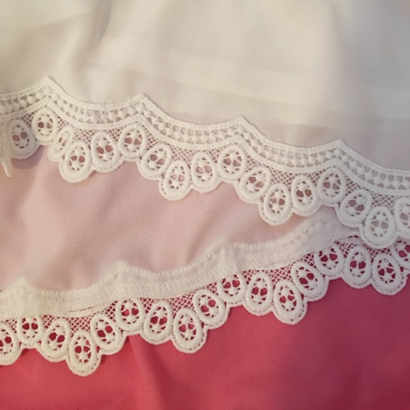 White high waisted shorts - Picture 2 of 3