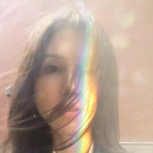 Meet your Posher, Alexandra