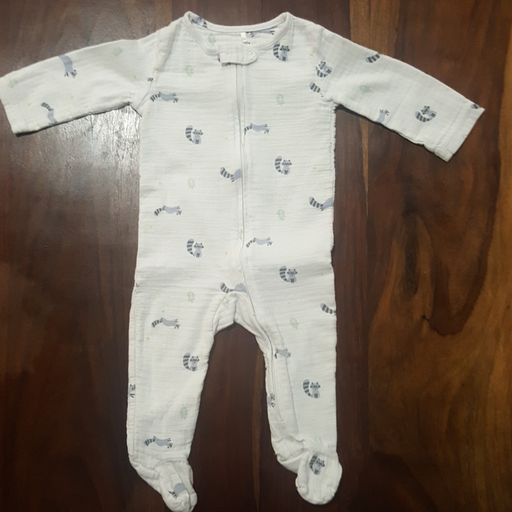 Sale! Aden + Anais Muslin Sleeper with Racoons