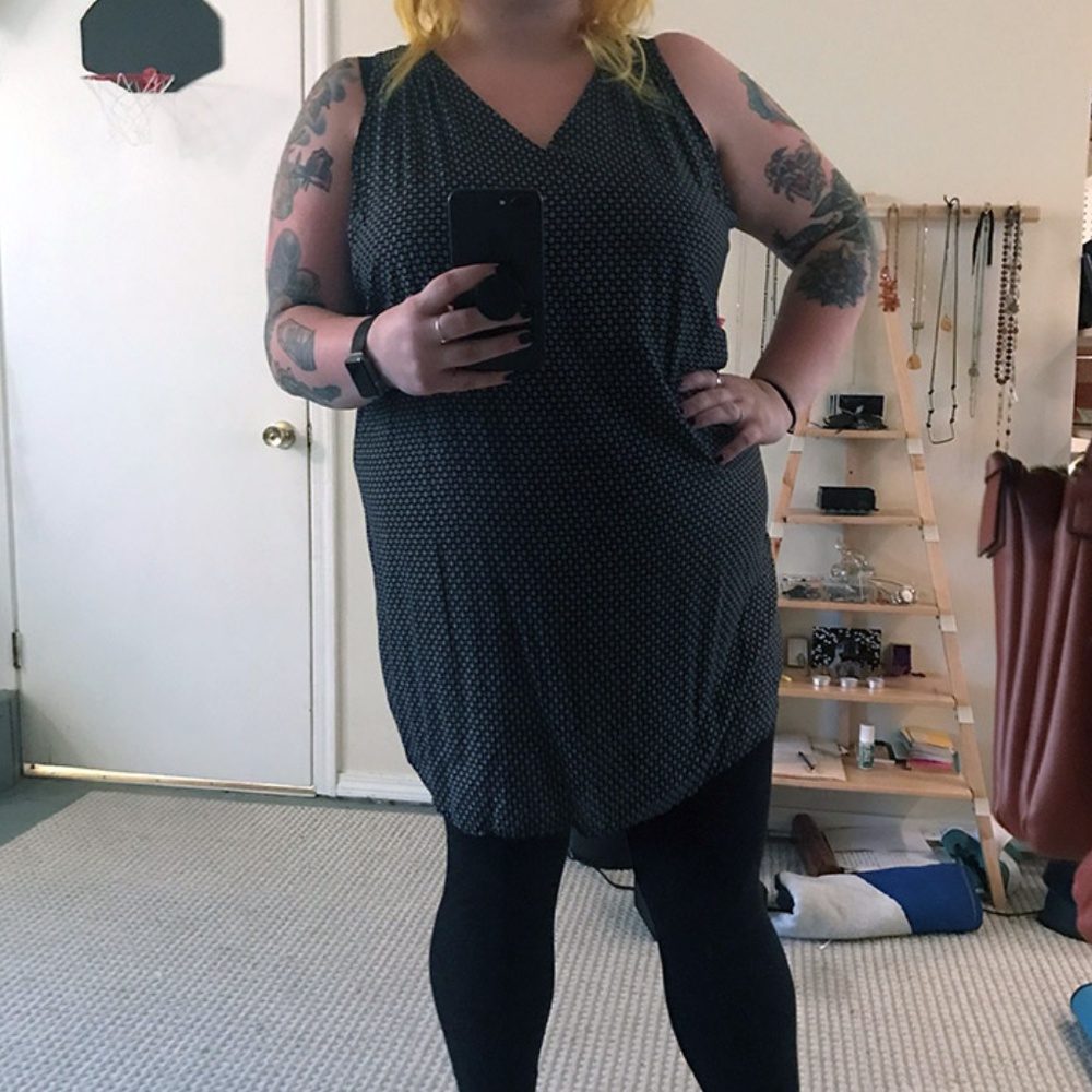 Old Navy printed shift dress