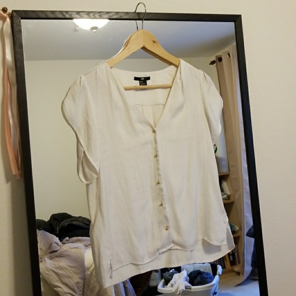 H&M Polka Dot Cream Flutter Sleeve Blouse
