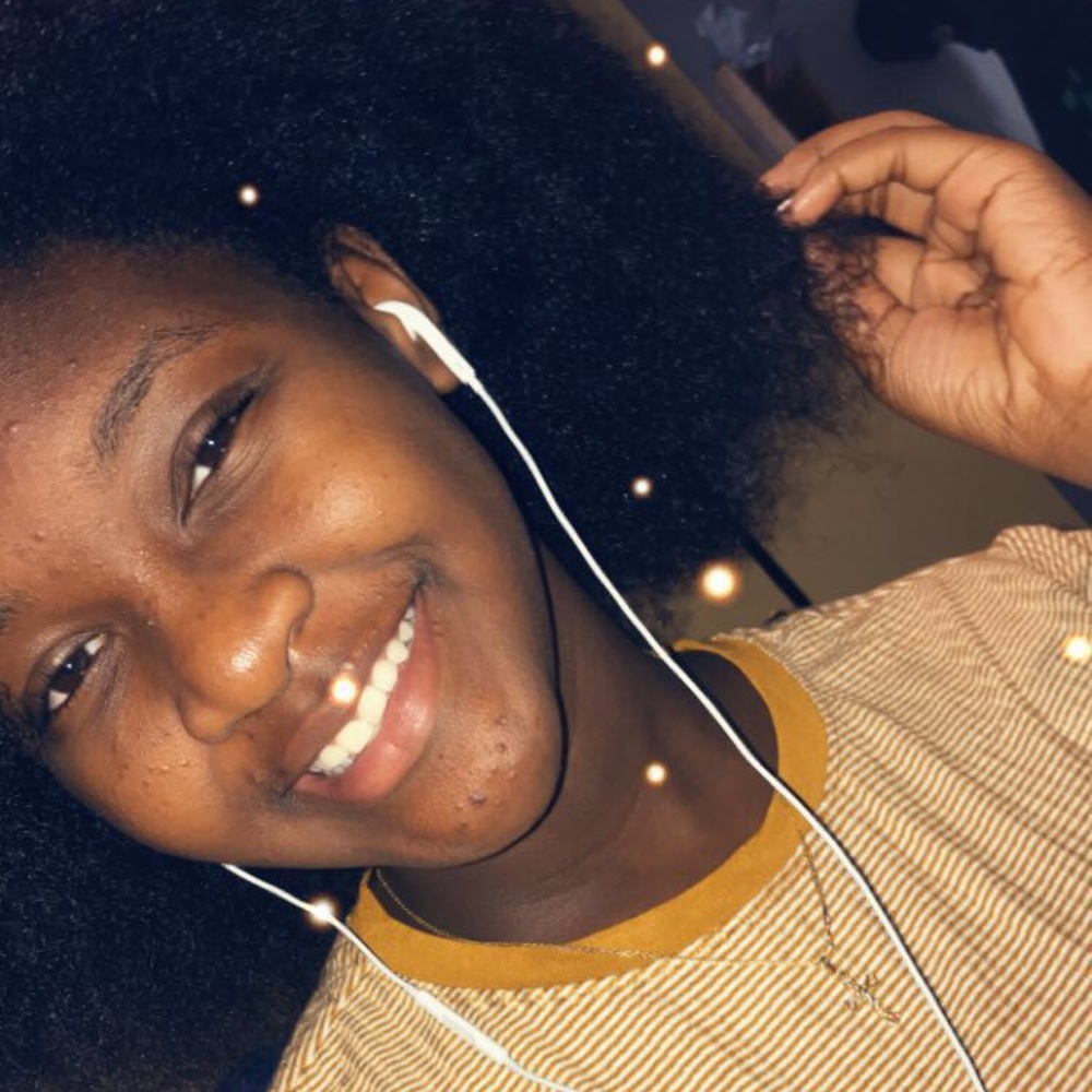 Meet your Posher, Kamara