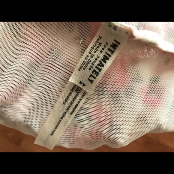 Tank top - Picture 2 of 2