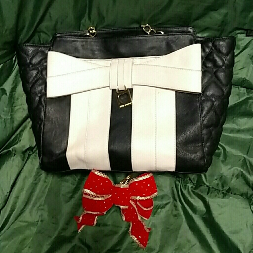 Ladies bag