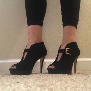 Michael Kors Pumps