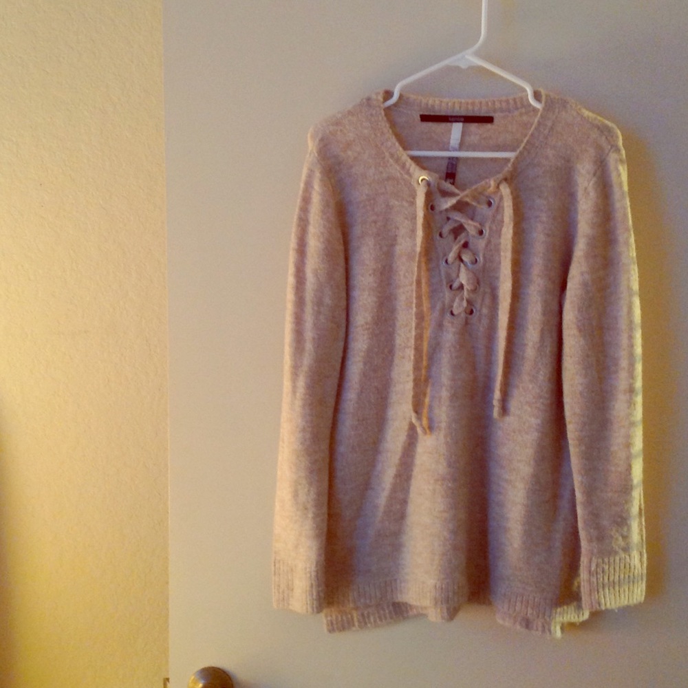 Kensie Pullover Sweater