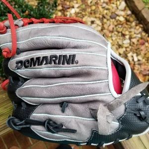 DeMarini baseball glove