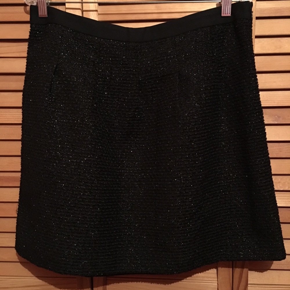 ANN TAYLOR LOFT BLACK SHIMMERY SKIRT