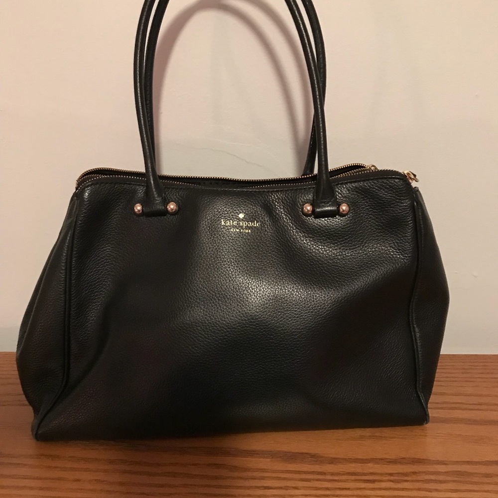 Black Kate Spade purse