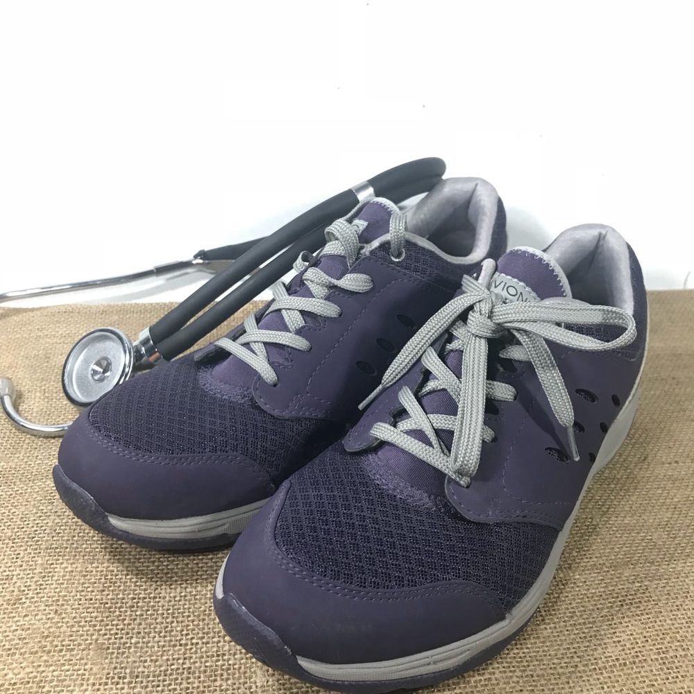 Womens 10 Purple Lightweight Scrub Shoes by Vionic