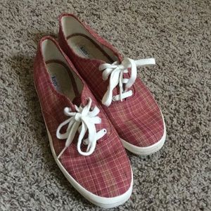 ❤️🌟Red checkered Keds