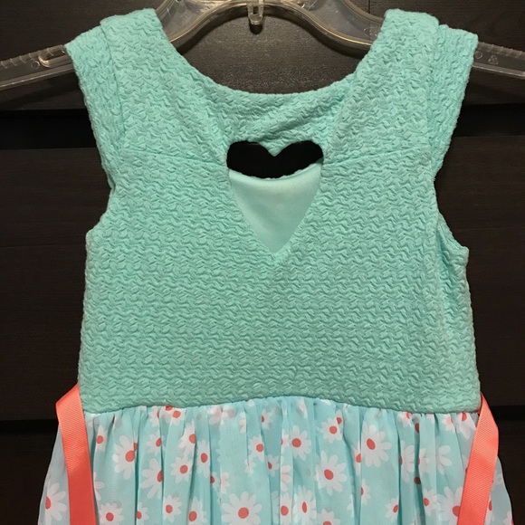 Girls Dress - Picture 3 of 4