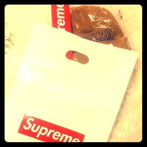 Supreme Loose Arc Beanie