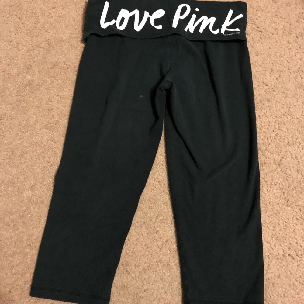 PINK cropped yoga leggings