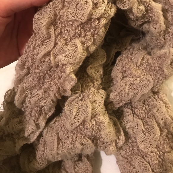 Scarf! - Picture 2 of 3