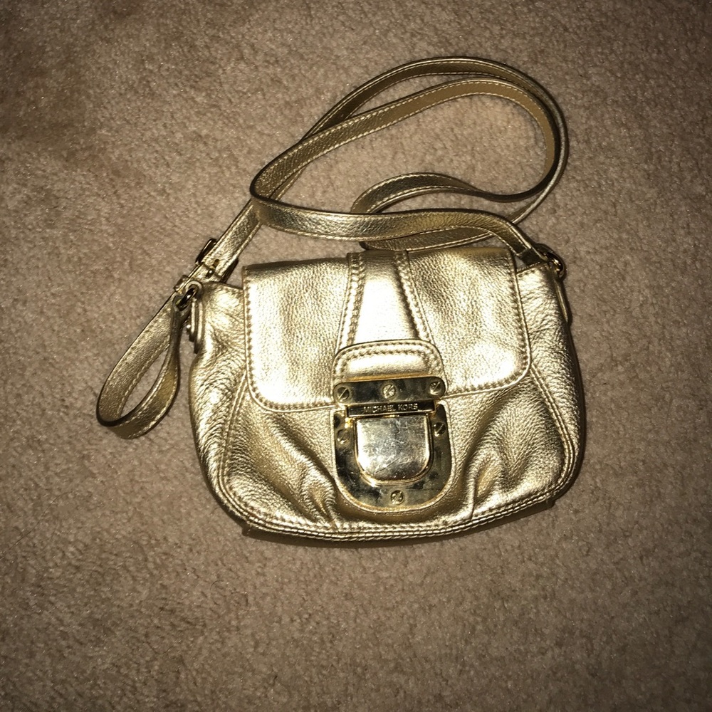 Michael Kors Cross Body 😍