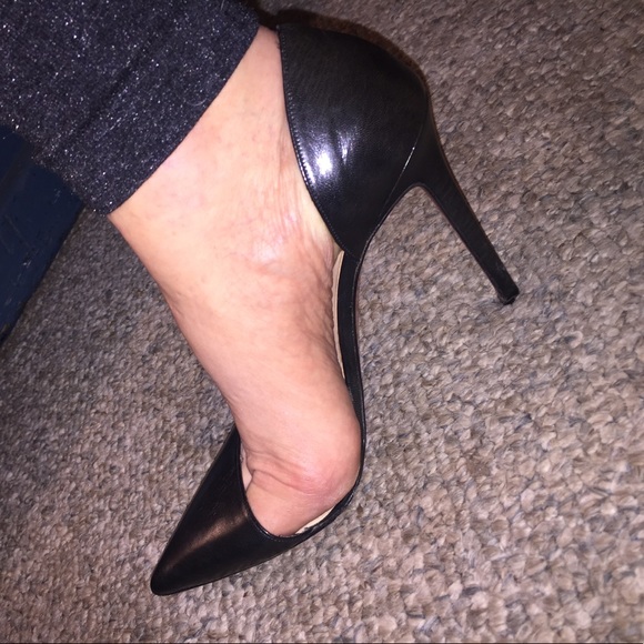 SALE! Authentic Christian Loubouton Helmut heels! - Picture 8 of 8