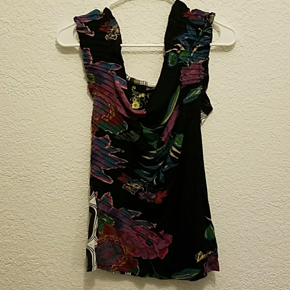 Desigual t-shirt size M
