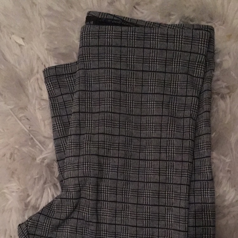 Rare Pacsun Leggings (Kendall and Kylie)