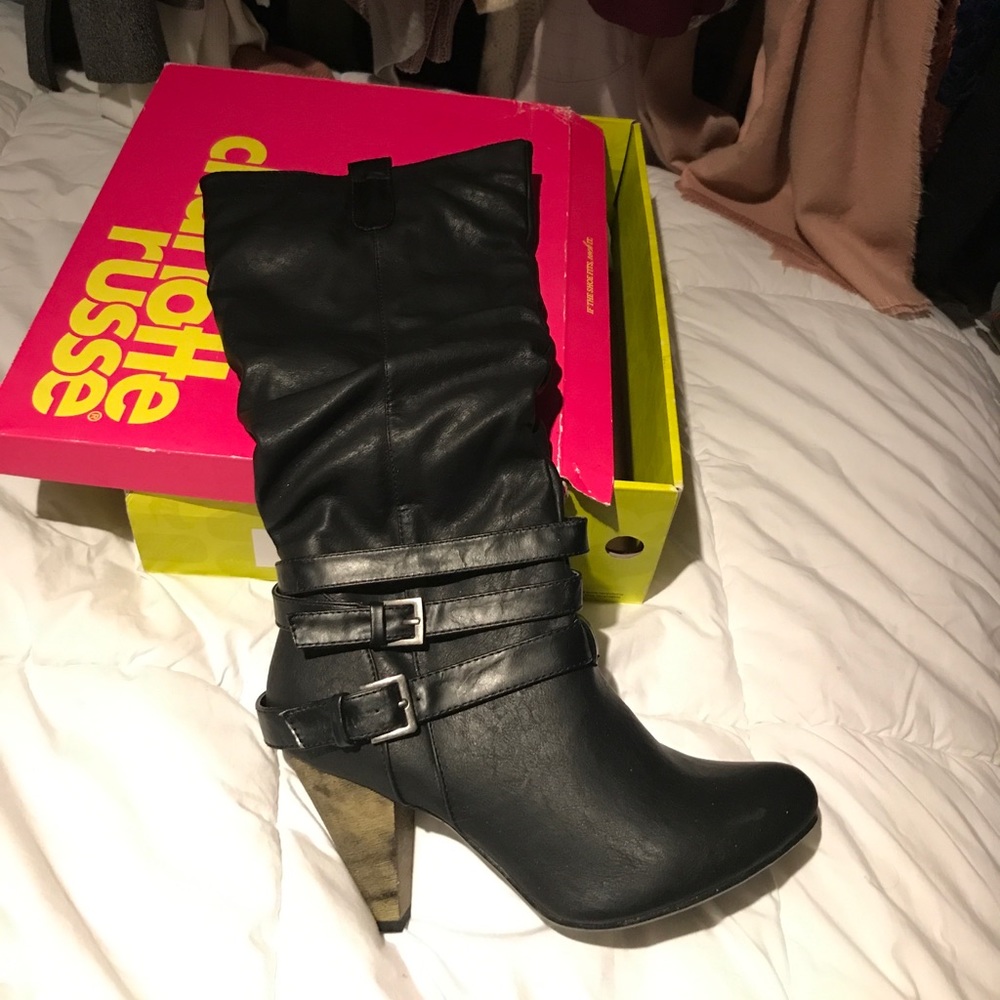 Black boots
