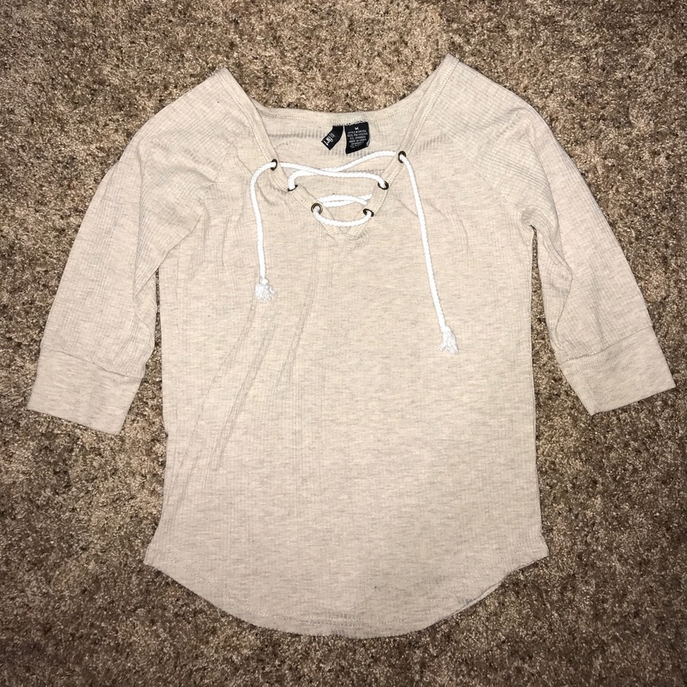 Cream color with adjustable strings
