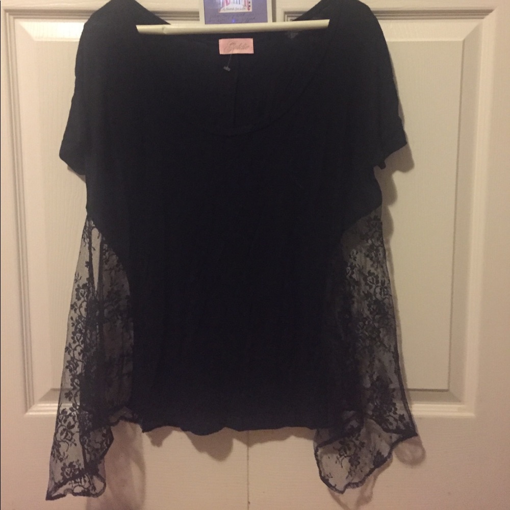 Black top with lace sides