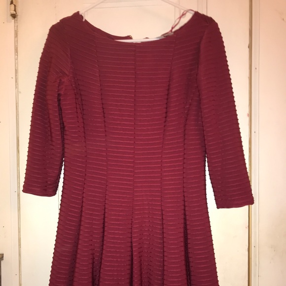 Burgundy Dress - Picture 4 of 4