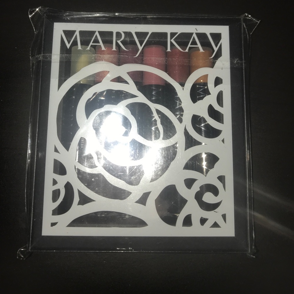 MARY KAY 6 SHADE LIP GLOSS SET
