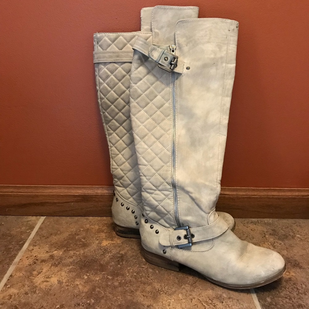 Boots sz 7.5